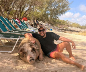 Agustin Egurrola ma żonę Dianę