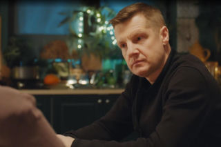 M jak miłość odc. 1930. Paweł (Rafał Mroczek), Agnes (Amanda Mincewicz)