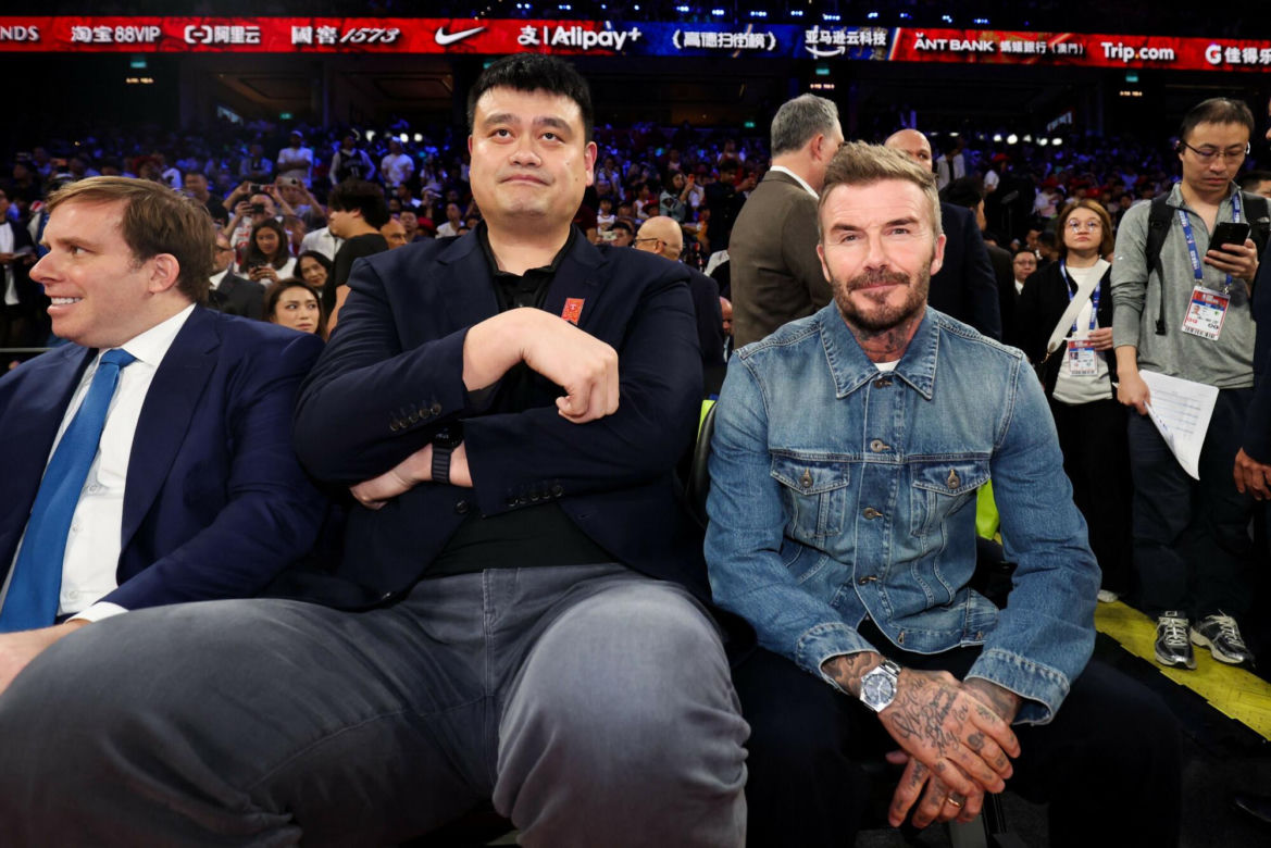 David Beckham na meczu koszykówki w Chinach
