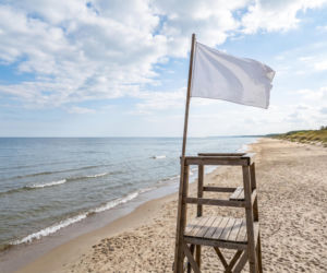 Sinice Grzybowo. Czy w Grzybowie można się kąpać 13.07? Flaga, warunki pogodowe
