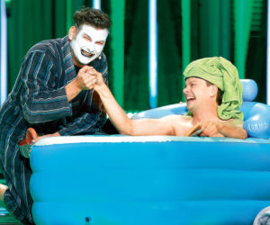 Polak w krzywym zwierciadle. Kabaret Smile. Tu i Teraz