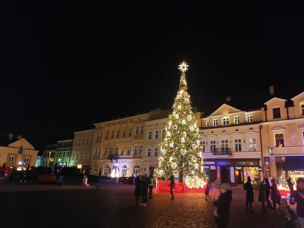 Rzeszów pięknie przybrany na Święta Bożego Narodzenia  [ZDJĘCIA]
