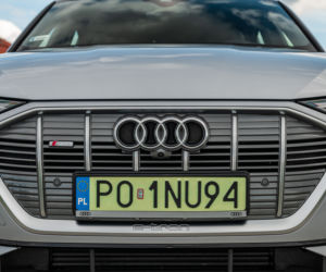 Audi e-tron Sportback 55 quattro S line (Florett Silver)