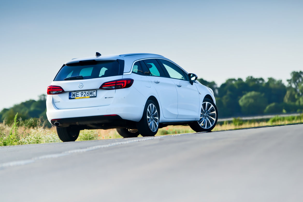 Opel Astra Sports Tourer 1.6 CDTi BiTurbo Elite