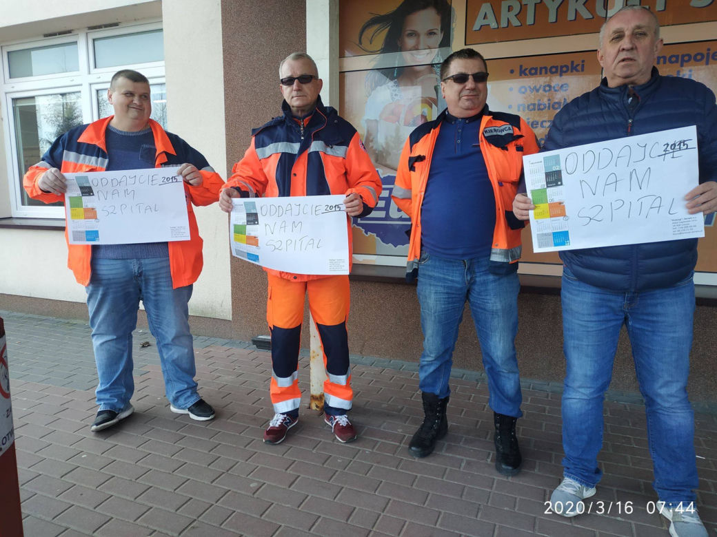 Protest przed szpitalem w Łomzy - NIE dla szpitala zakaźnego