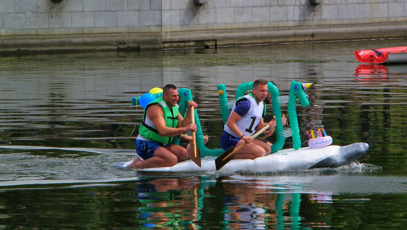 Ster na Bydgoszcz 2018. Wyścig łodzi butelkowych za nami! [ZDJĘCIA]