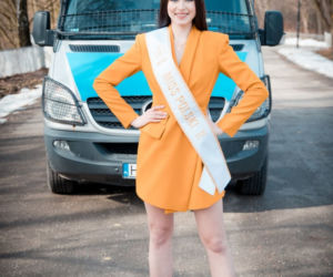 Miss Polski z Katowic wstąpiła na jeden dzień do policji. Anna Maria-Jaromin wzięła udział w teście sprawnościowym