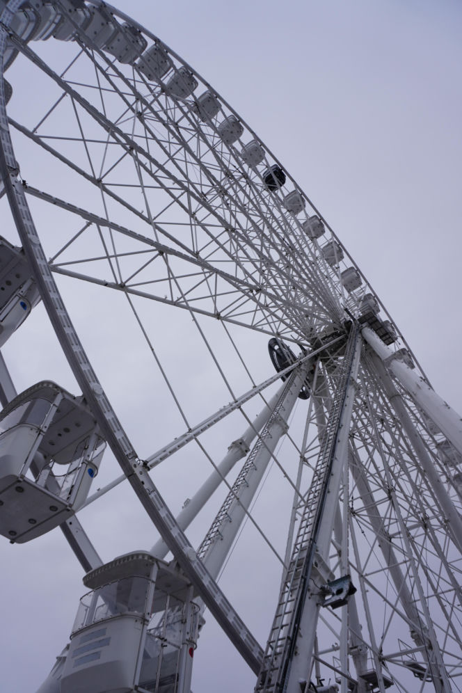 Jarmark Warszawski na placu Defilad na kilka dni przed startem imprezy