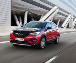 Opel Grandland X Hybrid4 