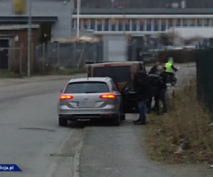Policja rozbiła gang samochodowy