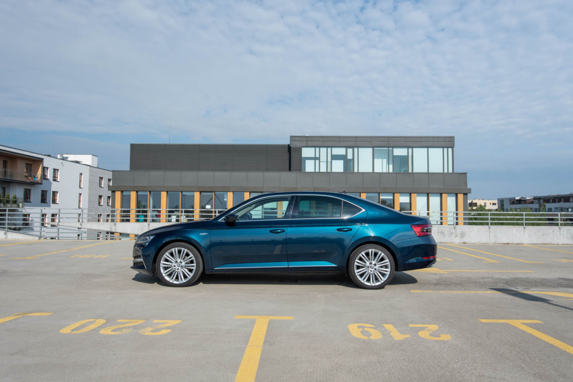 Skoda Superb L&K IV PLUG-IN HYBRID