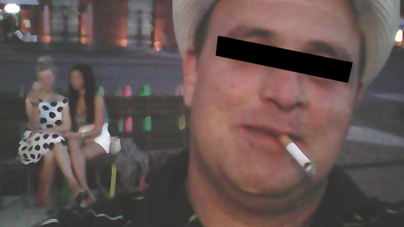 Rzeźnik z Gruzji udawał kochającego tatusia