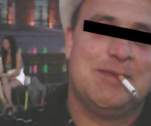 Rzeźnik z Gruzji udawał kochającego tatusia