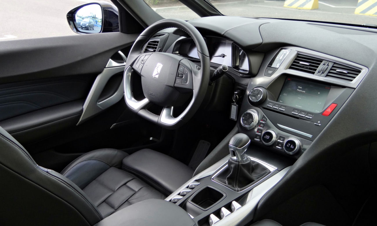 DS 5 1.6 THP Sport Chic