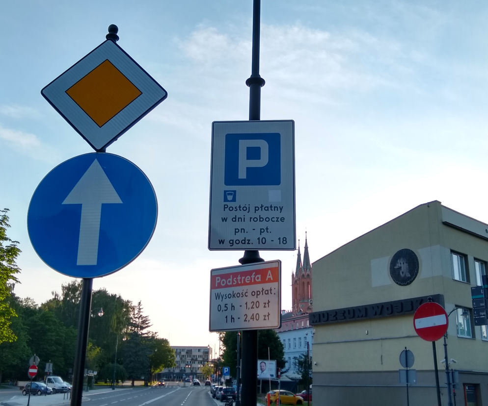 Wzrosną stawki w strefie płatnego parkowania w Białymstoku