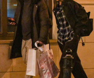 Anna Lewandowska parkuje na zakazie