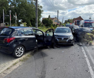 Dramatyczny finał pościgu! 17-latek uciekał przed policją, 5 osób trafiło do szpitala