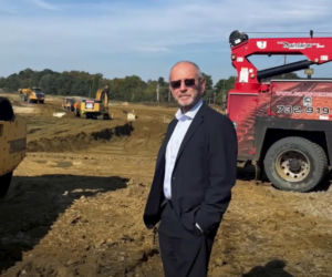 Burmistrz rzucił się na mieszkańca na obradach rady miasta w New Jersey