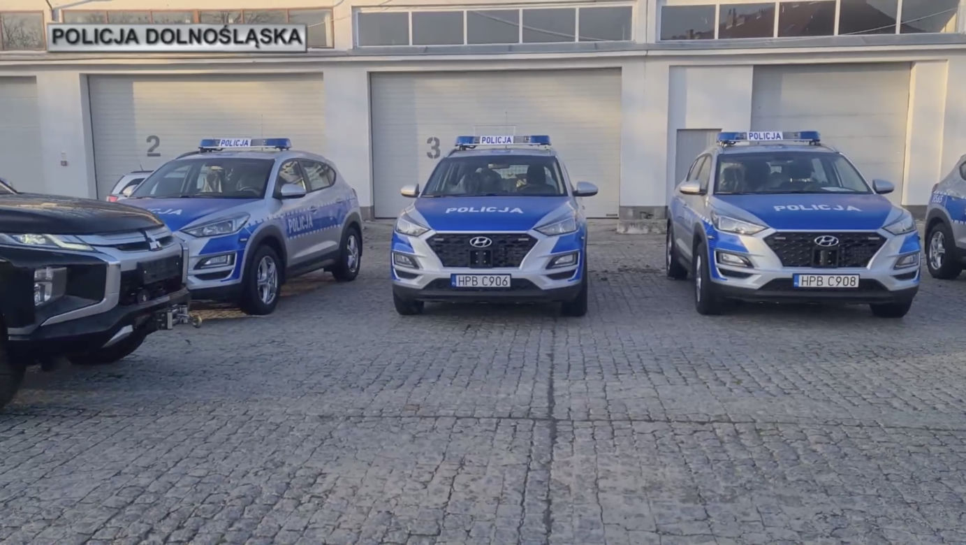 Nowe radiowozy dla dolnośląskich policjantów 