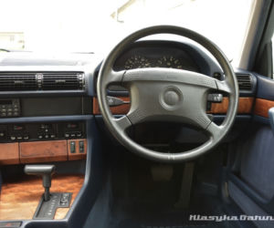 Fabrycznie nowe BMW serii 7 z 1992 roku