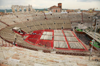 Arena di Verona - to tu zakończyły się Zimowe Igrzyska Olimpijskie 2026. Jest starsza od Koloseum