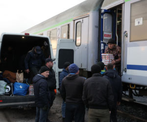 PKP Intercity: Dodatkowe pociągi z pomocą humanitarną na trasie Przemyśl – Mościska