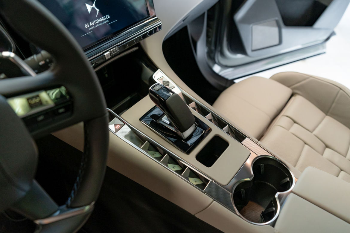 Nowy DS 7 (2023)