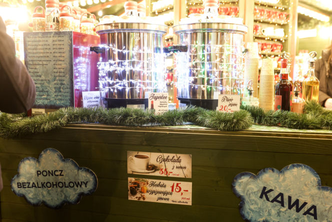 Ruszył świąteczny Jarmark w Bytomiu. Kultowy tramwaj i kaszanka wikinga