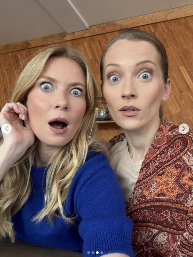 Barwy szczęścia. Renata (Anna Mrozowska), Dominika (Karolina Chapko)