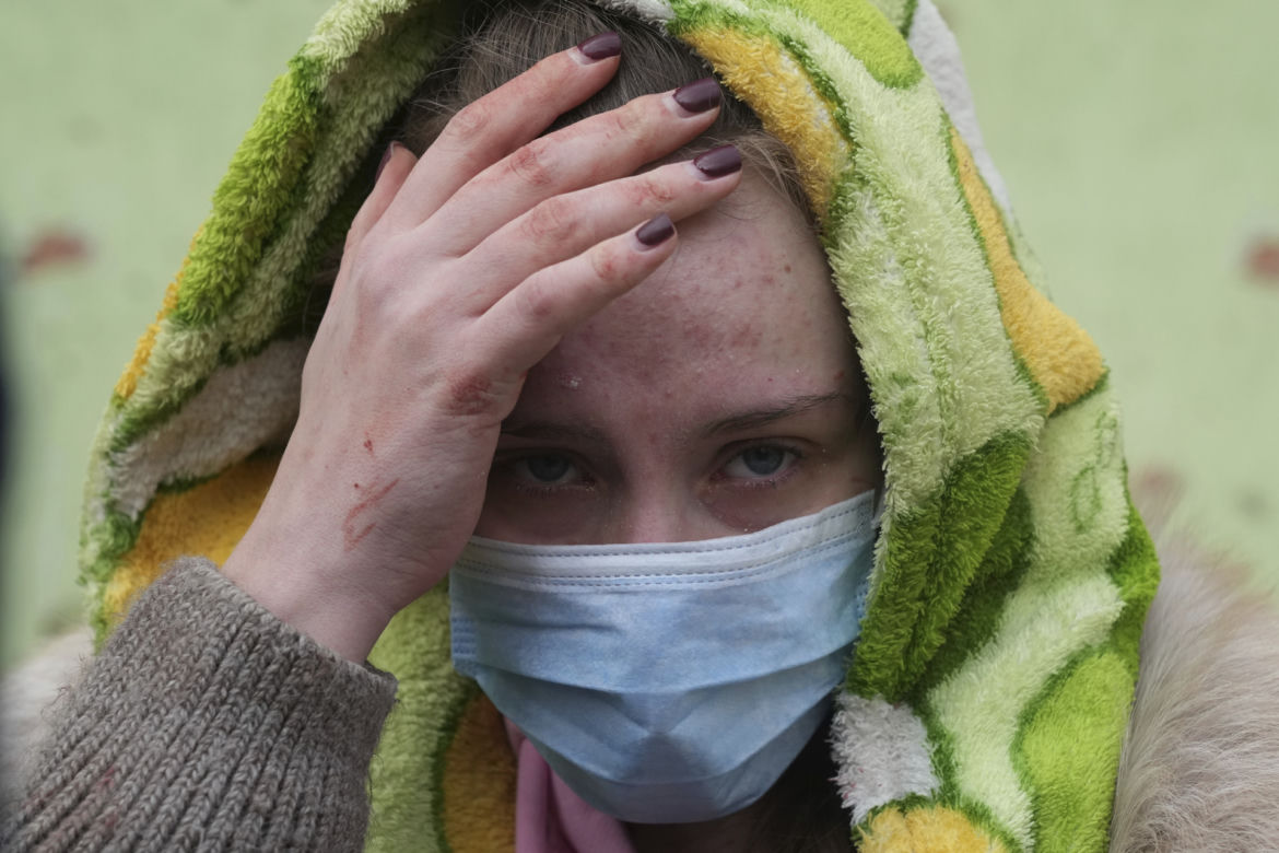 Rosjanie zbombardowali dziecięcy szpital. Są ranni, wśród nich kobieta w ciąży. Porażające zdjęcia