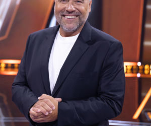 The Voice Senior - prowadzący i trenerzy! Jedna gwiazda to wielki debiut w programie