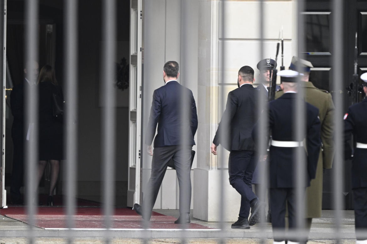 Politycy zjechali do Pałacu Prezydenckiego na Radę Bezpieczeństwa Narodowego