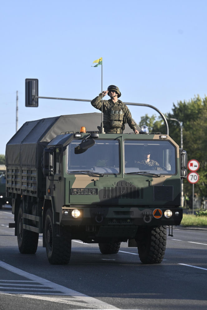 Próba generalna defilady wojskowej w Warszawie