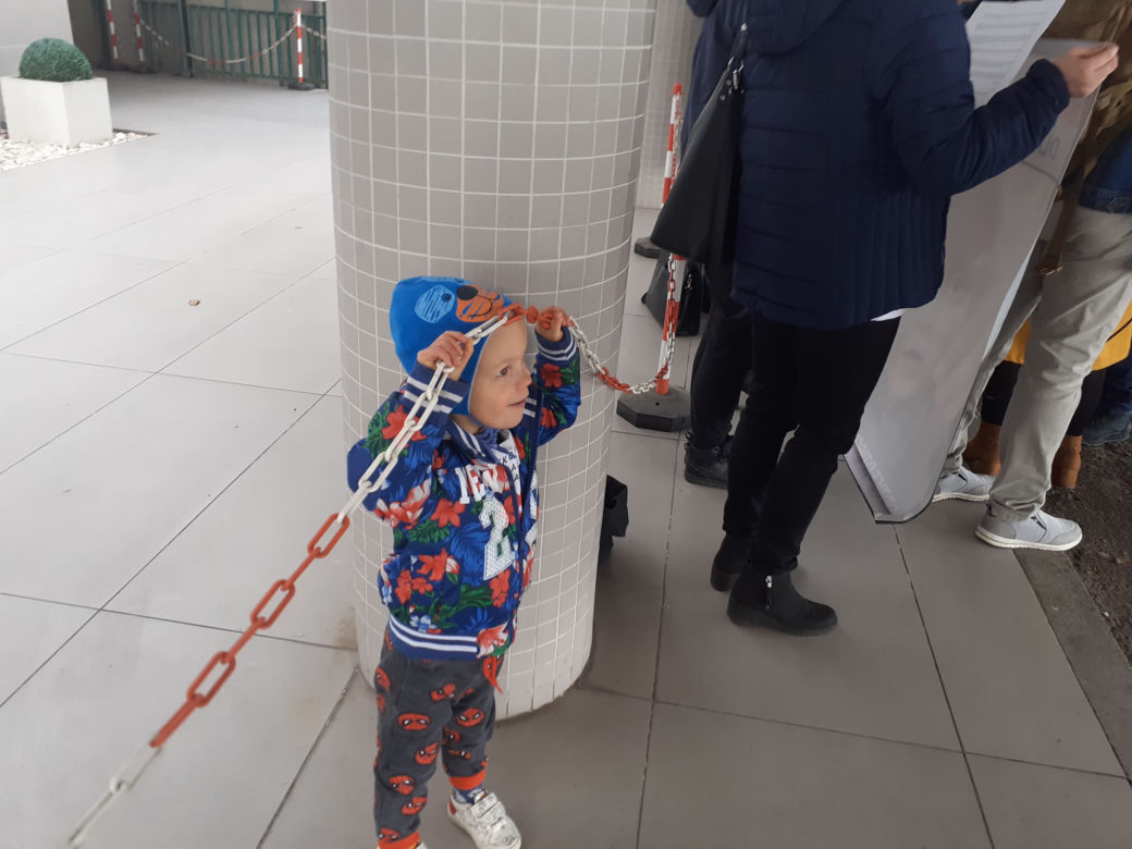 Protest rodziców w ICZMP w Łodzi