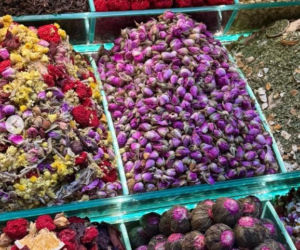 Kuba Wojewódzki z domniemaną żoną w kolejnej podróży! Nieźle sobie dogadzają