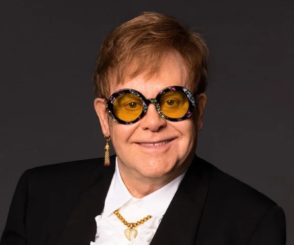 Elton John nie ma dobrych wieści dla fanów. Muzyk traci wzrok