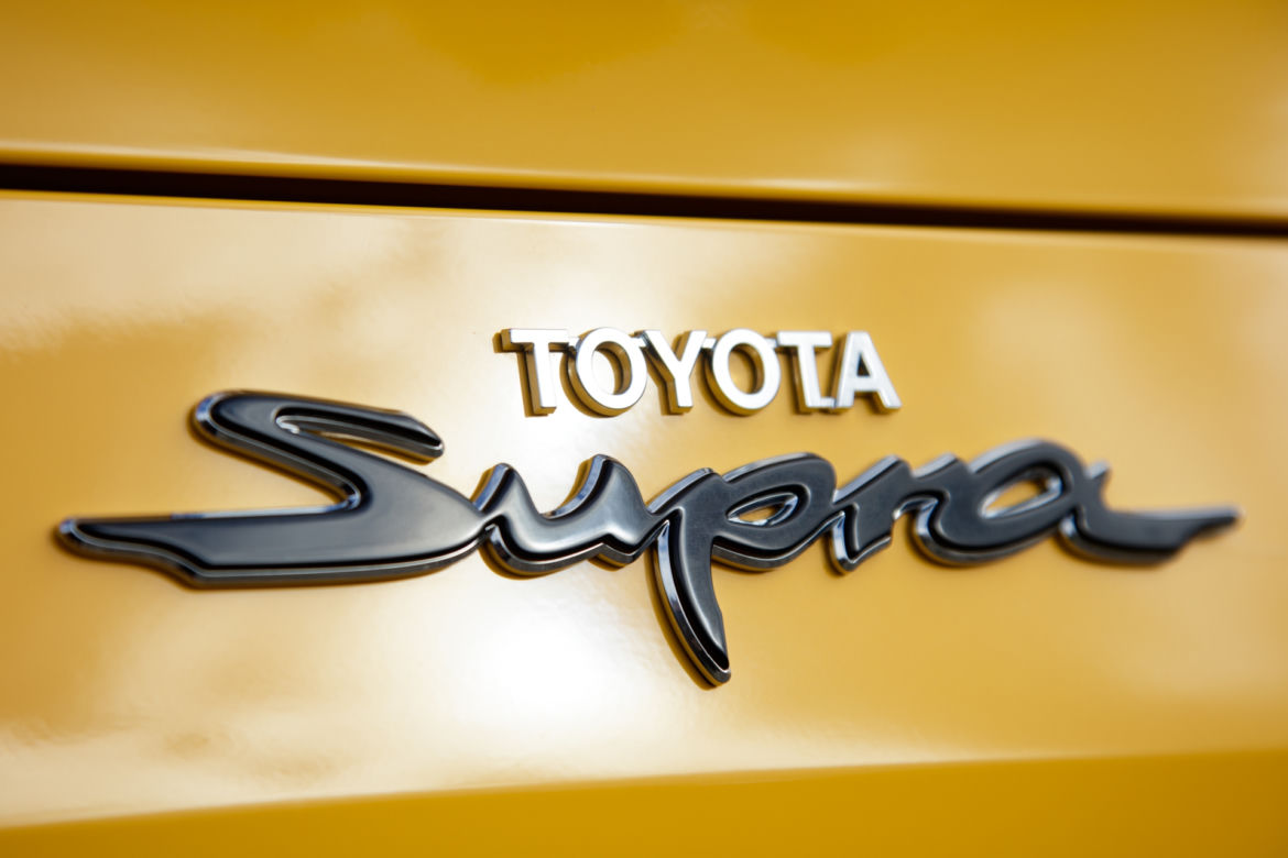 Toyota GR Supra w kolorze Nitro Yellow