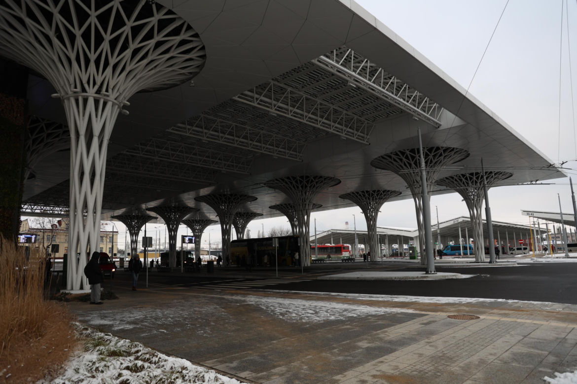 Dworzec metropolitalny w Lublinie obchodzi pierwsze urodziny