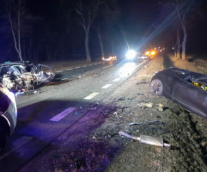 Wola Łącka. 19- i 20-latek nie żyją, dwie osoby ciężko ranne! Szokujący wypadek na DK 60 [ZDJĘCIA]
