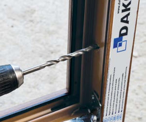 Otwory pod dyble