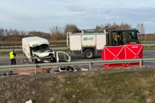 Wypadek na S17. Dwie osoby w szpitalu, jedna zginęła