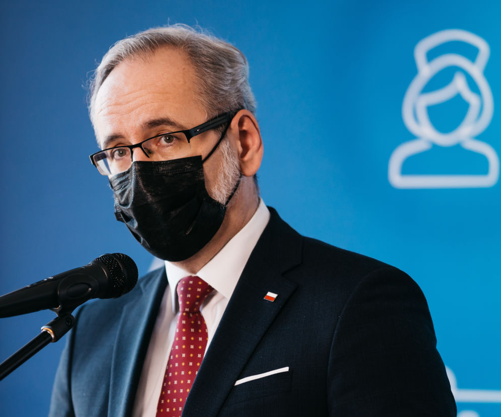 Koronawirus w Polsce 9.04.2021: Niedzielski ujawnił MIAŻDŻĄCE dane o zgonach!