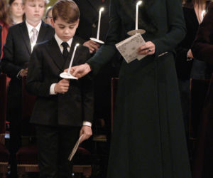 Kate i William z dziećmi na świątecznym koncercie