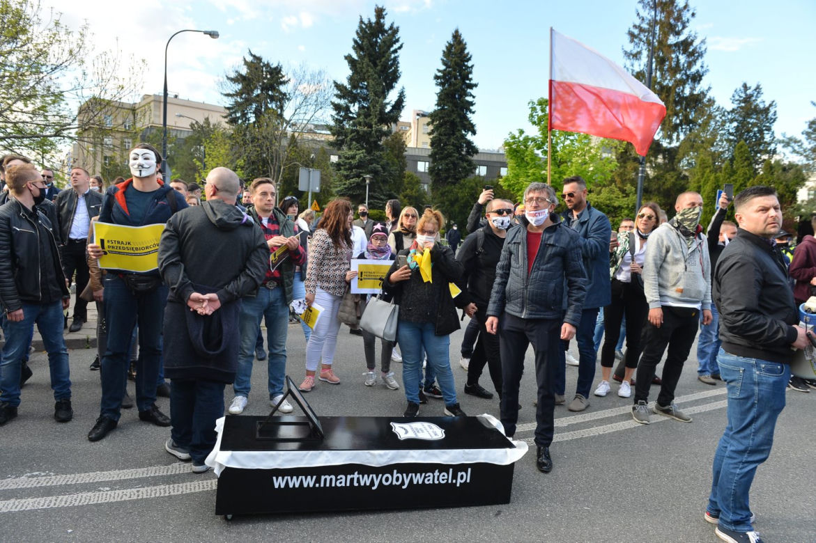 Protest przedsiębiorców pod kancelarią premiera