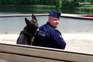 Jarika, suczka owczarka belgijskiego, po latach służby w Policji przeszła na emeryturę