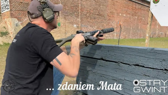 Karabin SIG 553 - niezawodność Kałasznikowa w szwajcarskim wydaniu