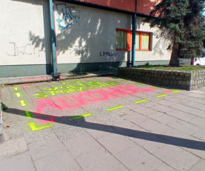 Strefa dla pijących na ul. Parkowej