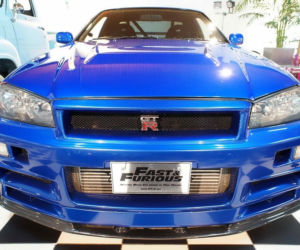 Nissan Skyline GT-R / auto Paula Walkera z serii Szybcy i wściekli