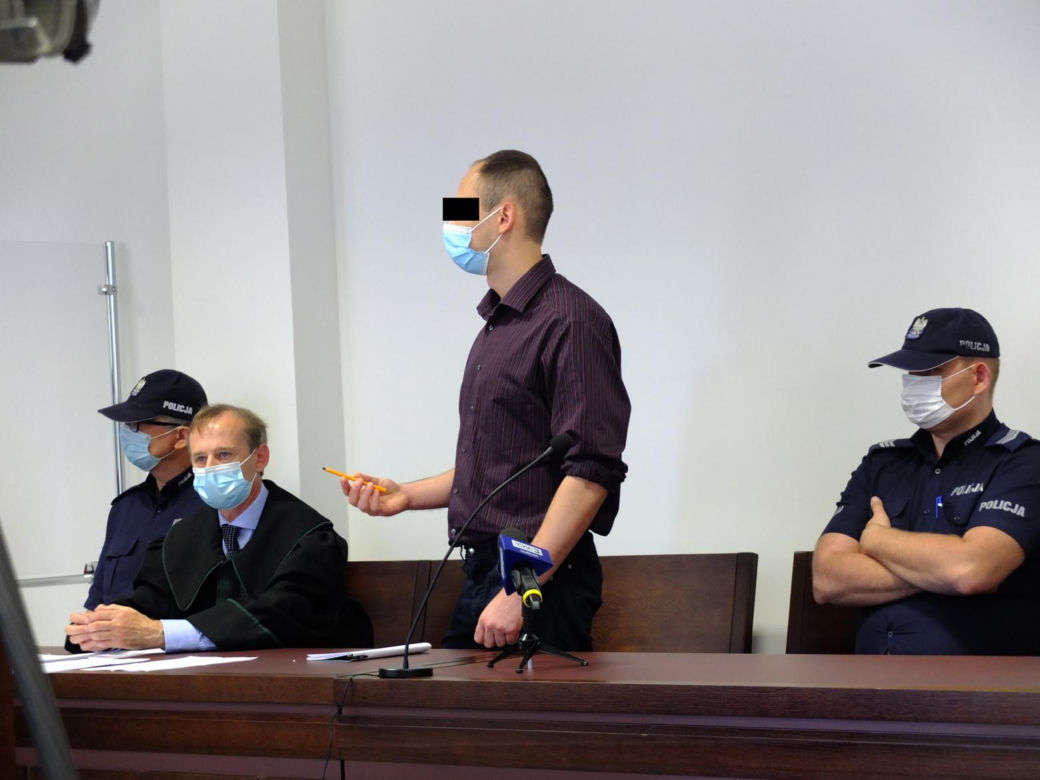 Kolonia Tarło pod Lubartowem. Kamil zabił ojca, który terroryzował rodzinę. 34-latek swoje najlepsze lata spędzi w więzieniu