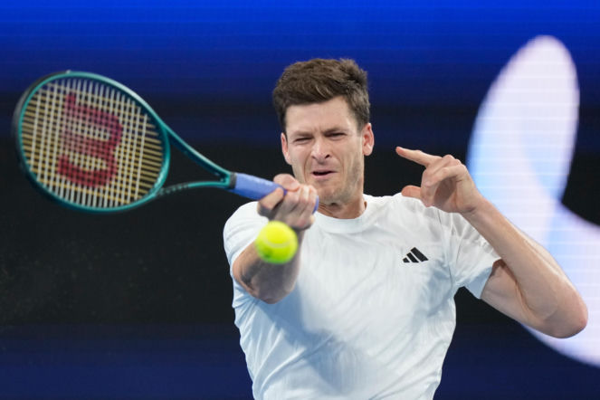 Hubert Hurkacz ograł Taylora Fritza! Polska prowadzi z USA w United Cup! RELACJA NA ŻYWO